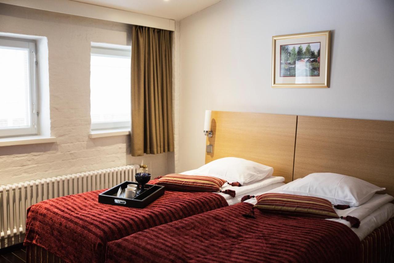 Hotel Epoque & Apartments Пиетарсаари Экстерьер фото